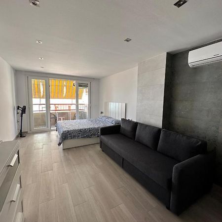 Studio Monserrate H Torrevieja Kültér fotó